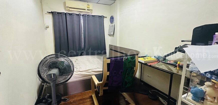 ทาวน์เฮ้าส์ ลาดพร้าว วิลเลจ ซอยนาคนิวาส 42 ราคาถูก