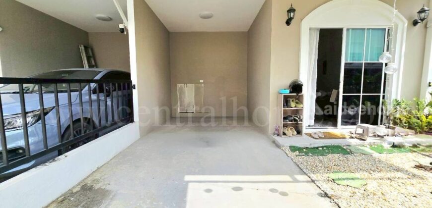 ทาวน์โฮม ลลิลทาวน์ ไลโอ ลำลูกกา – คลอง 2 หลังริม ถูกสุดในโครงการ