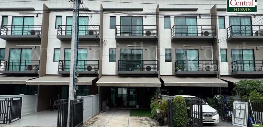 ทาวน์โฮม 3 ชั้น บ้านกลางเมือง รามอินทรา ต้นโครงการ พร้อมอยู่
