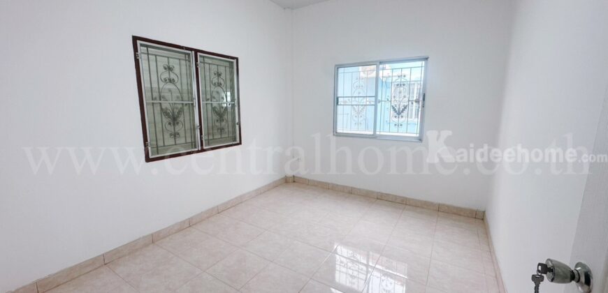 ทาวน์เฮ้าส์ สุขสิริ วิลล์ นาป่า เมืองชลบุรี หลังริม รีโนเวทใหม่