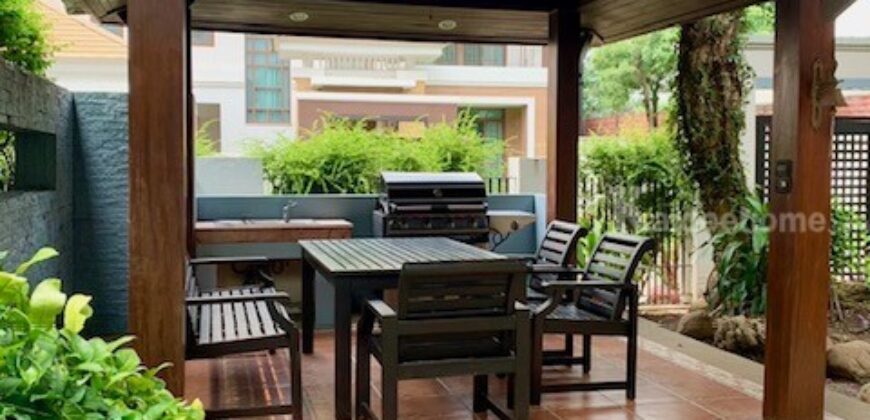 ขายบ้านเดี่ยว นาราสิริ พัฒนาการ-ศรีนครินทร์ ติดถนนใหญ่ ใกล้สถานีรถไฟฟ้าสายสีเหลือง ใกล้ทองหล่อ-เอกมัย เข้าออกได้ทั้งถนนศรีนครินทร์ และ พัฒนาการ หลังริม ตกแต่งสวย พร้อมอยู่