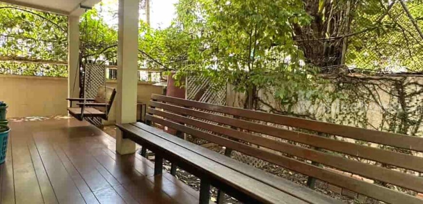 ขาย/ให้เช่า บ้านเดี่ยว – ซอยแบริ่ง 26 (Fantasia Villa) บ้านมุมโครงการ บรรยากาศสงบ