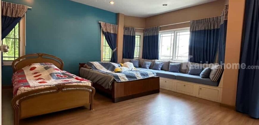 ขาย/ให้เช่า บ้านเดี่ยว – ซอยแบริ่ง 26 (Fantasia Villa) บ้านมุมโครงการ บรรยากาศสงบ