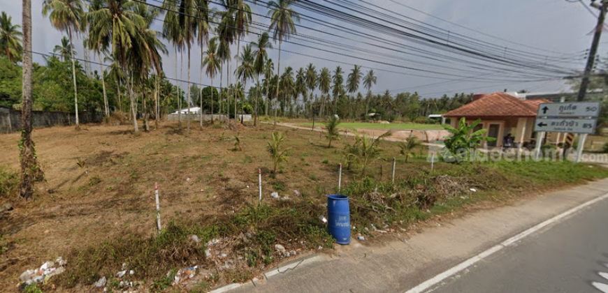 ที่ดินวิวทะเลหาดนาใต้ ถนนเลียบชายหาด จ.พังงา แปลงสวย หน้ากว้าง ติดถนนสาธารณะ หันหน้าออกทะเล หาดนาใต้** ซึ่งเป็นชายหาดที่สวยสงบ น้ำใส หาดยาว เหมาะแก่การลงทุนอสังหาริมทรัพย์เพื่อการท่องเที่ยว