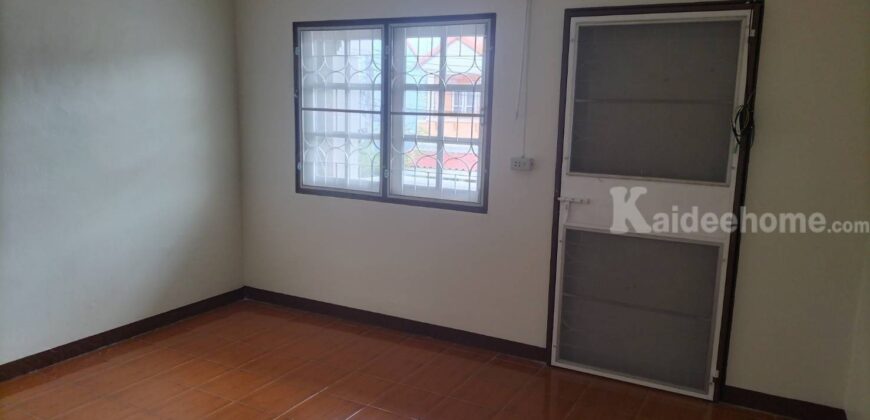 ให้เช่าทาวเฮ้าส์ หมู่บ้านภูมิใจนิเวศน์ 1 5,000 บาท/เดือน ซอยวัดใหญ่ ติดต่อ 0868829426 ถนนสุขสวัสดิ์ ตำบลในคลองบางปลากด