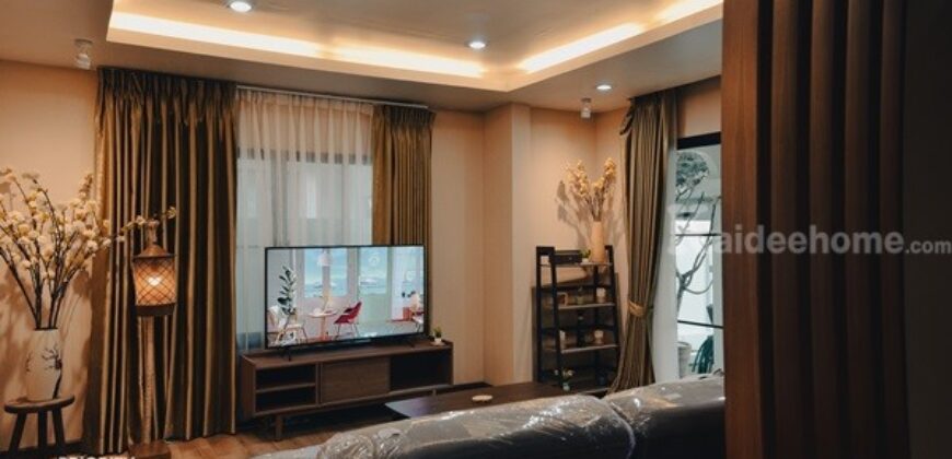 ให้เช่าบ้าน 2 ชั้น หมู่บ้านเลควิวปาร์ค2 ม.6 อ.สันทราย จ.เชียงใหม่ พร้อมสระว่ายน้ำส่วนตัว 4 ห้องนอน โทร 061-253-8544