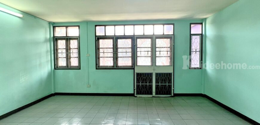 ทาวน์เฮ้าส์ สุขเจริญวิลล่า บางด้วน 4 นอน ใกล้สถานี BTS ช้างเอราวัณ 200 เมตร