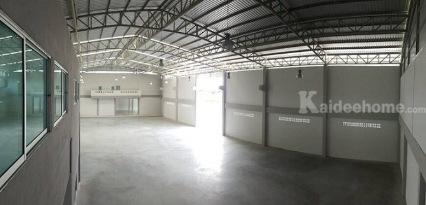 โกดังพร้อมสำนักงาน พื้นที่ 3 ไร่ ถนนบางนา-ตราด กม.23