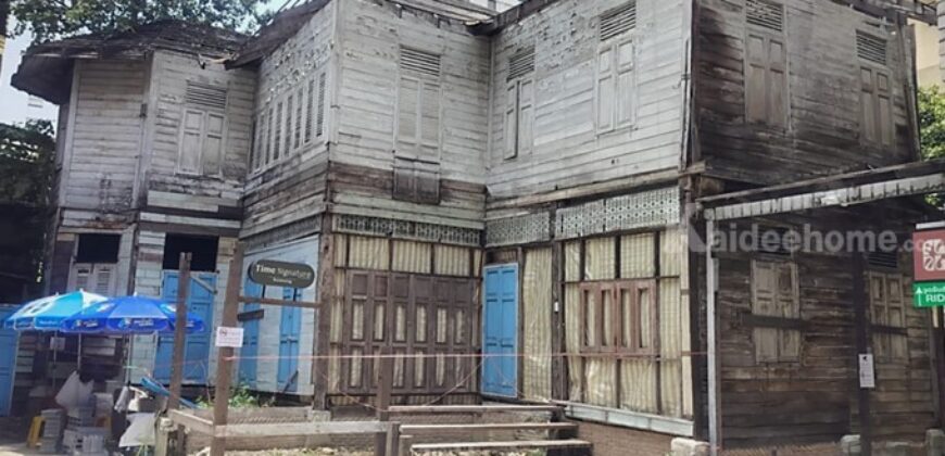 ให้เช่าพื้นที่สไตล์วินเทจ สำหรับทำร้านอาหารไทย (มีดนตรี) ถ.นเรศ บางรัก 141 ตรม. ชั้น 1 ใกล้ถนนสาธร สีลม สุรวงศ์      