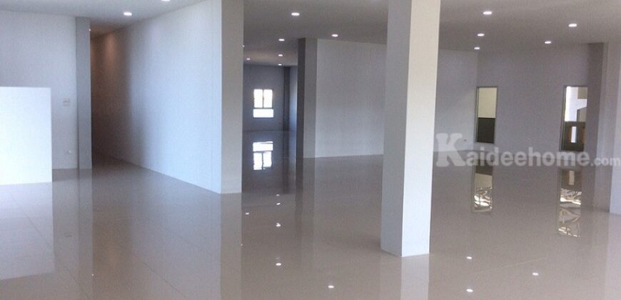 โกดังพร้อมสำนักงาน พื้นที่ 3 ไร่ ถนนบางนา-ตราด กม.23