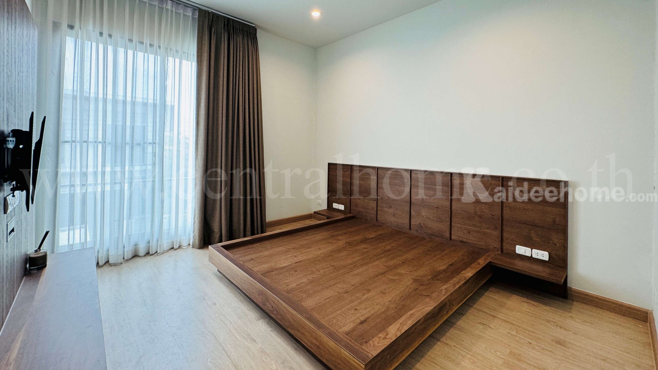 บ้านแฝด โคโม่ เบียงก้า บางนา หลังมุม ใกล้เมกาบางนา