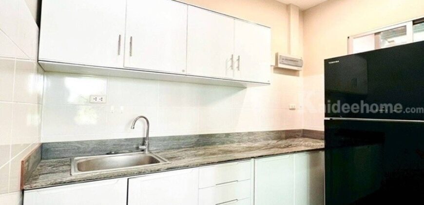 ให้เช่า ทาวน์โฮม 3 ชั้น บ้านกลางเมือง เออร์บาเนี่ยน ศรีนครินทร์