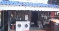 ที่ดินพร้อมสิ่งปลูกสร้าง ติดถนน 4 เลน ถนนบางปะอินสายใน ราคาไม่ถึงล้าน น้ำท่วมไม่ถึงบ้าน ทำเลสามารถเปิดร้านเล็กๆได้