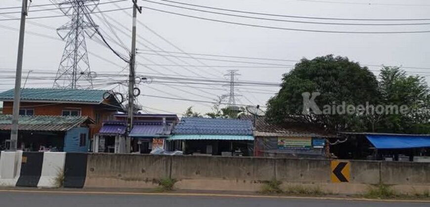 ที่ดินพร้อมสิ่งปลูกสร้าง ติดถนน 4 เลน ถนนบางปะอินสายใน ราคาไม่ถึงล้าน น้ำท่วมไม่ถึงบ้าน ทำเลสามารถเปิดร้านเล็กๆได้