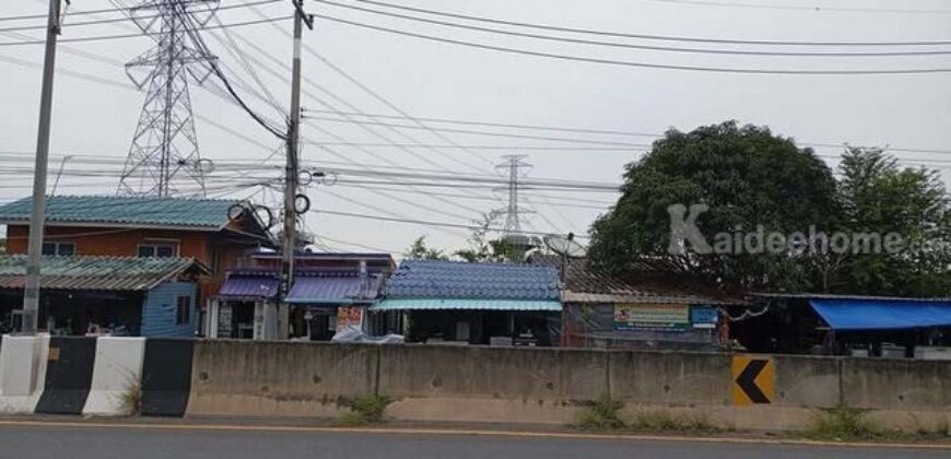 ที่ดินพร้อมสิ่งปลูกสร้าง ติดถนน 4 เลน ถนนบางปะอินสายใน ราคาไม่ถึงล้าน น้ำท่วมไม่ถึงบ้าน ทำเลสามารถเปิดร้านเล็กๆได้