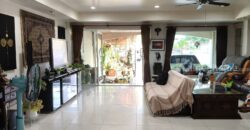 ขายบ้านสุขุมวิท71 ปรีดีพนมยงค์14 ทาวน์โฮมหลังมุม 3 ชั้น ที่ดิน 39 ตร.ว 5ห้องนอน 6ห้องน้ำ ใกล้รถไฟฟ้า BTSพระโขนง เอกมัย ทำเลดี ถนนกว้างเดินทางสะดวก ใกล้โรงเรียนนานาชาติ House Sukhumvit 71 Ekkamai 0879074045