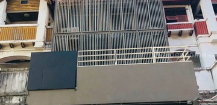 รหัสC6931 ให้เช่าโฮมออฟฟิศ 3ชั้น ตกแต่งสไตล์ LOFT ถนนพระราม9 ซอย19 ใกล้ทองหล่อ เอกมัย