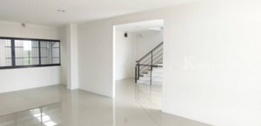 รหัสC6932 ให้เช่าโฮมออฟฟิศ 3ชั้น พร้อมโกดัง ย่านบางใหญ่ นนทบุรี ซอยกันตนา ใกล้ รพ.บางใหญ่