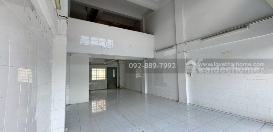 ขายตึกแถว 3.5 ชั้น หมู่บ้านเบญจพฤกษ์ คลอง5 ถนนเลียบคลอง5 พื้นที่ 16.1 ตรว. – 19.2 ตรว. มีให้เลือก 11 คูหา เหมาะทำธุรกิจ ใกล้ม.ราชมงคลธัญบุรี