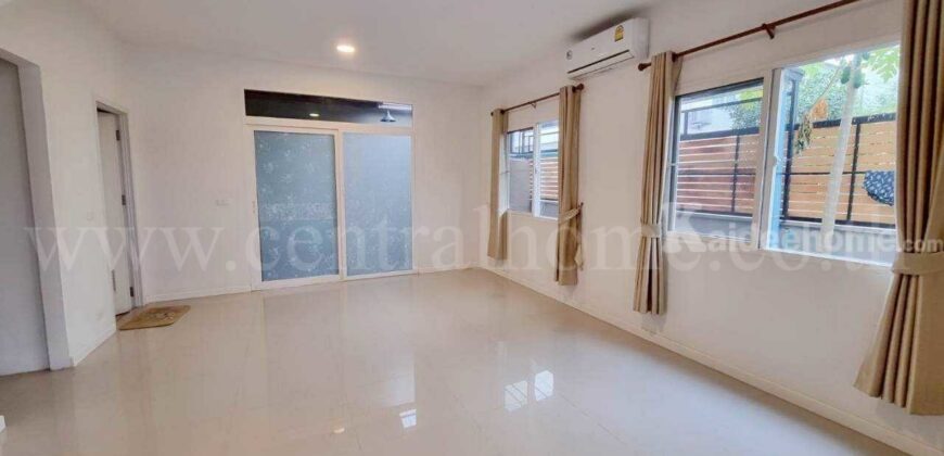 ทาวน์โฮม คาซ่า วอเตอร์ไซด์ ราชพฤกษ์ – พระราม 5 หลังมุม