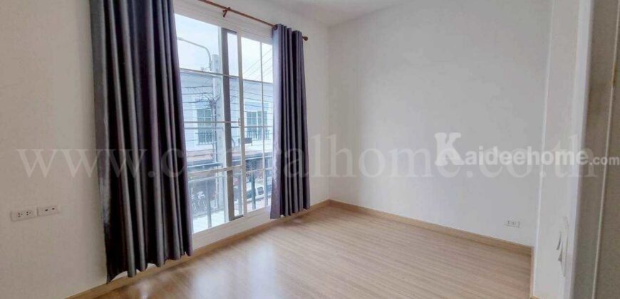 ทาวน์โฮม คาซ่า วอเตอร์ไซด์ ราชพฤกษ์ – พระราม 5 หลังมุม