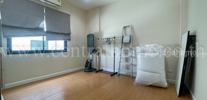 ทาวน์โฮม โคซี่ ลาดพร้าว 64 แยก 2 ใกล้ MRT สุทธิสาร