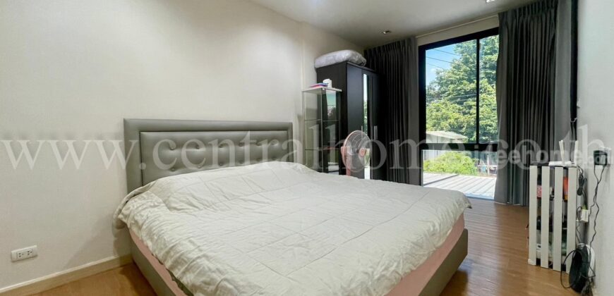 ทาวน์โฮม โคซี่ ลาดพร้าว 64 แยก 2 ใกล้ MRT สุทธิสาร