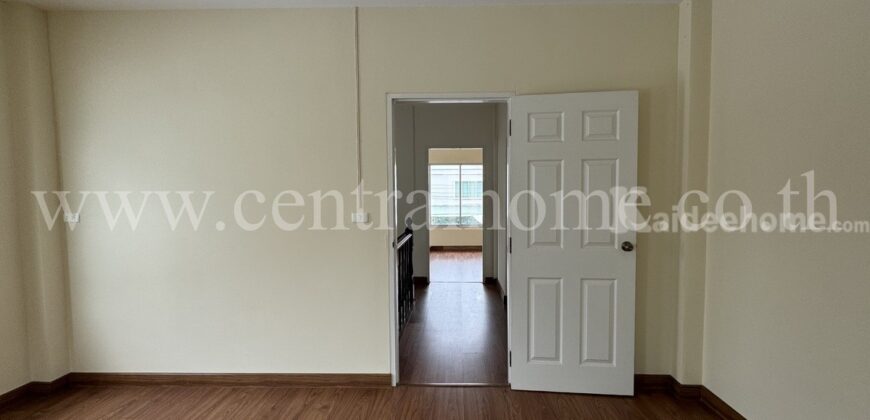 บ้านเดี่ยว 50 ตร.วา ซอยสุคนธสวัสดิ์ 20 ลาดพร้าว บัานไม่เคยเข้าอยู่