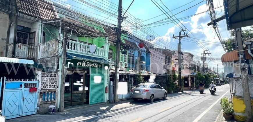 ทาวน์เฮ้าส์ นิรันดร์ วิลล่า สุขุมวิท 93 (พึ่งมี 50) รีโนเวทใหม่