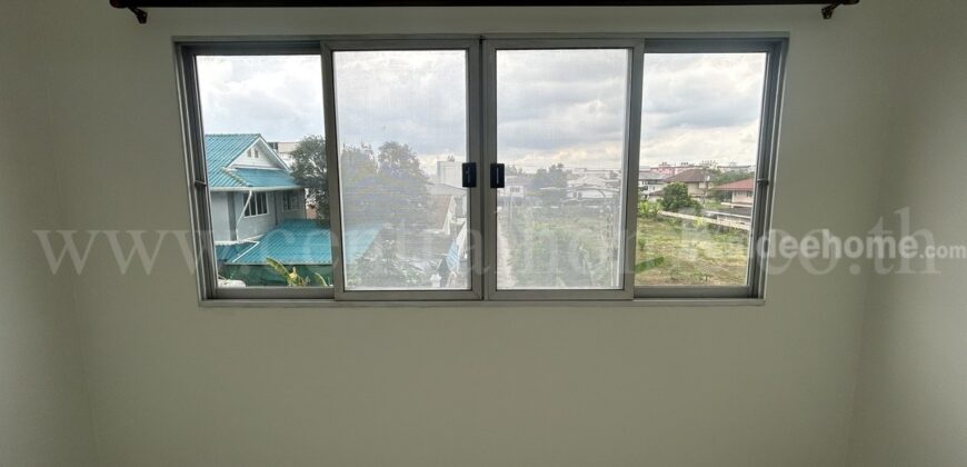 คอนโด ลุมพินี เซ็นเตอร์ แฮปปี้แลนด์