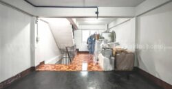 อาคารพาณิชย์ 3 ชั้นครึ่ง ติดรถไฟฟ้า MRT สถานีลาดพร้าว 101