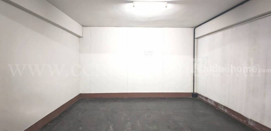 อาคารพาณิชย์ 3 ชั้นครึ่ง ติดรถไฟฟ้า MRT สถานีลาดพร้าว 101