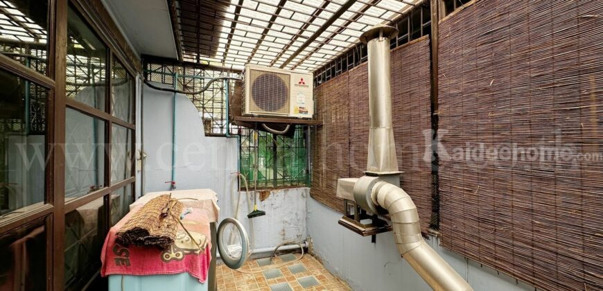 ทาวน์เฮ้าส์ 3 ชั้น ซอยจรัญสนิทวงศ์ 67 แยก 3 พร้อมอยู่