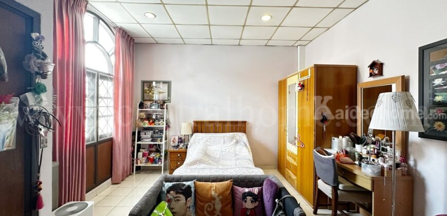 ทาวน์เฮ้าส์ 3 ชั้น ซอยจรัญสนิทวงศ์ 67 แยก 3 พร้อมอยู่