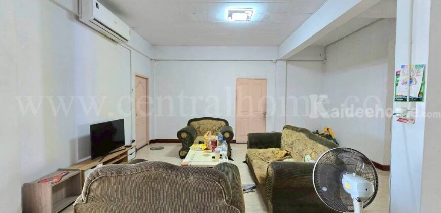 อาคารพาณิชย์ 4 ชั้น 3 คูหา ลาดหลุมแก้ว ติดถนน ปทุมธานี – บางเลน 