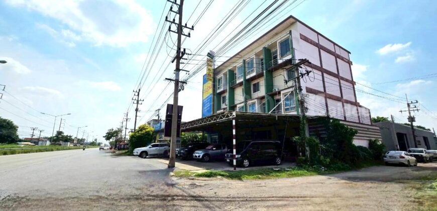 อาคารพาณิชย์ 4 ชั้น 3 คูหา ลาดหลุมแก้ว ติดถนน ปทุมธานี – บางเลน 