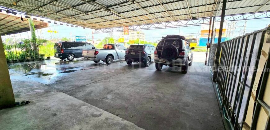 อาคารพาณิชย์ 4 ชั้น 3 คูหา ลาดหลุมแก้ว ติดถนน ปทุมธานี – บางเลน 