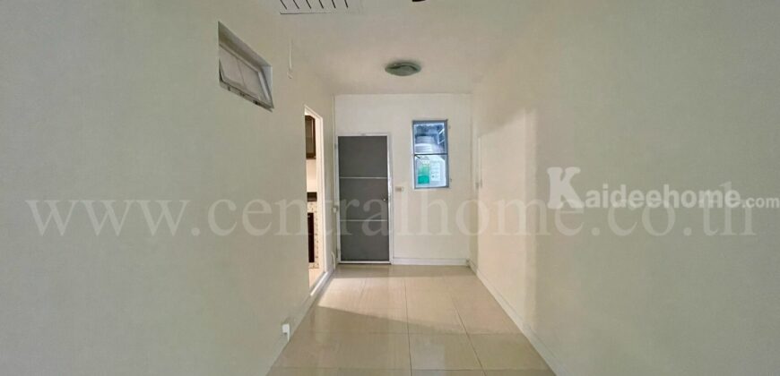 บ้านแฝด เพอร์เฟค พาร์ค บางบัวทอง ถูกที่สุดในโครงการ