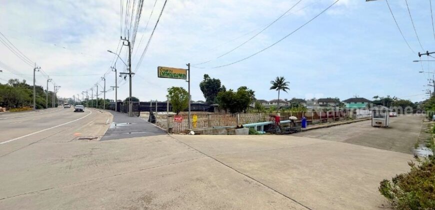 ขาย!! ที่ดินจัดสรร หมู่บ้านบ้านสวนเทพมณฑล ซอยศาลาธรรมสพน์5 (ขนาด 166 ตร.ว. ) ตลิ่งชัน ทวีวัฒนา พุทธมณฑลสาย2 ทำเลดี แปลงสวยเดินทางสะดวก เข้า-ออกได้หลายทาง