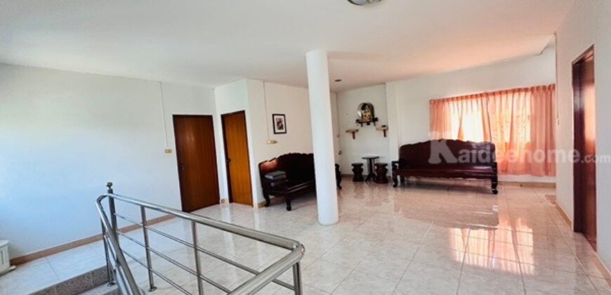 ขายบ้านพร้อมที่ดิน ในตัวเมืองพิษณุโลก 2 ชั้น มีดาดฟ้า เนื้อที่ 42 ตร.ว. แถมฟรีเฟอร์นิเจอร์ พร้อมเข้าอยู่ โทร 081-9629980 ขายบ้านพร้อมที่ดิน ในตัวเมืองพิษณุโลก 2 ชั้น มีดาดฟ้า เนื้อที่ 42 ตร.ว. แถมฟรีเฟอร์นิเจอร์ พร้อมเข้าอยู่ โทร 081-9629980