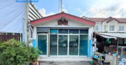 ขาย!! บ้านพฤกษา50 กรุงเทพ-ปทุมธานี ( ขนาด 27 ตร.ว. หน้าบ้านและหลังบ้านไม่ชนหลังอื่น) ถ.กรุงเทพ-ปทุมธานี เมืองปทุมธานี : Baan Pruksa 50 Krungthep-Pathumthani