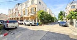 ขาย!! ทาวน์โฮม 3 ชั้น ปริญลักษณ์ เอกชัย-บางบอน (ขนาด 22 ตร.ว.) ซ.เอกชัย 87/1 บางบอน กรุงเทพมหานคร : Prinyaluck Ekachai-Bangbon