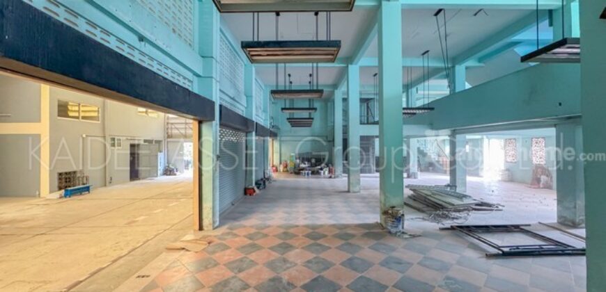 โกดัง เพชรเกษม 108 แยก 7 อาคารพาณิชย์ ตึกแถว หนองแขม