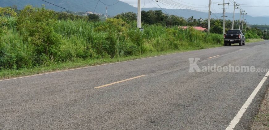 ขายที่ดินโป่งตาลอง เขาใหญ่ ติดถนนใหญ่เส้นทองอุไร 2213 หนองขี้ตุ่น ที่ดิน 18.5-39 ไร่ วิวเขาใหญ่สวยชัดมาก ใกล้ทอสคาน่า Toscana เส้น 3052 แปลงนี้สวยมาก ที่สูงอากาศดี ทางไปโซนพระตำหนัก ซื้อเก็บลงทุนพัฒนาได้เลย 087-9074045