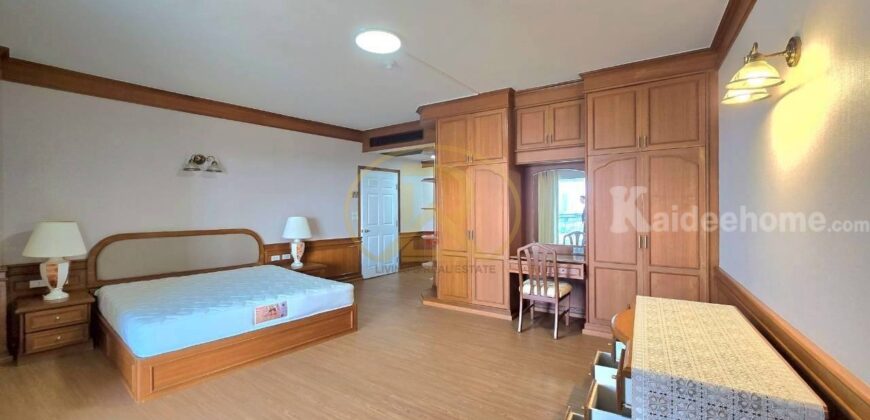 ให้เช่าคอนโดวิวสวยเห็นทะเลและสนามกอล์ฟ ปัญญารีสอร์ทคอนโดมิเนียม (Panya Resort Condominium) อาคารซี ชั้น 15 ห้องใหญ่ 2ห้องนอน ติดถนนสุขุมวิท ต.บางพระ อ.ศรีราชา จ.ชลบุรี