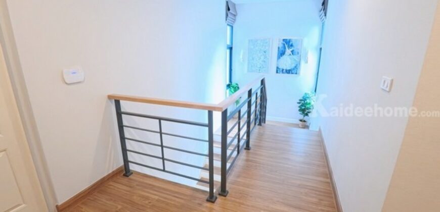 รหัสC6949 ให้เช่าบ้านเดี่ยว 2 ชั้น หมู่บ้าน CENTRO Vibhavadi ใกล้นานาชาติฮาร์โรว์ ดอนเมือง