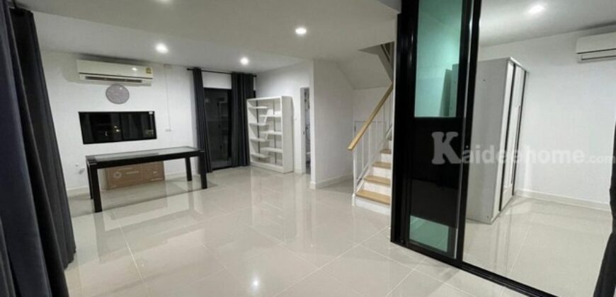 รหัสC6959 ให้เช่าบ้านเดี่ยว 2 ชั้น หมู่บ้านอารียา โคโม่ วงแหวน-รามอินทรา สุเหร่าคลองหนึ่งซอย15 ใกล้ห้างแฟชั่นไอส์แลนด์