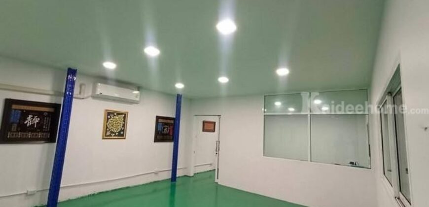 รหัสC6965 ให้เช่าโกดังพร้อมออฟฟิศ ถนนเชื่อมคลองมอญ ลาดกระบัง ใกล้เลียบมอเตอร์ ใกล้สนามบินสุวรรณภูมิ