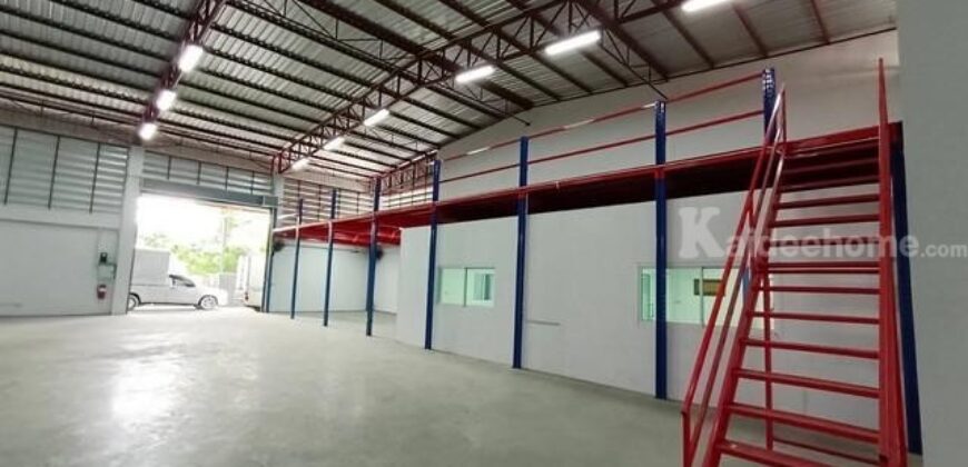 รหัสC6965 ให้เช่าโกดังพร้อมออฟฟิศ ถนนเชื่อมคลองมอญ ลาดกระบัง ใกล้เลียบมอเตอร์ ใกล้สนามบินสุวรรณภูมิ