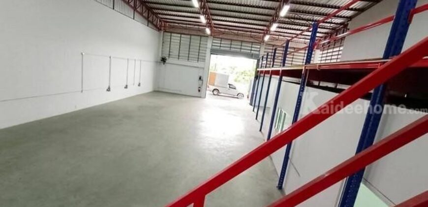 รหัสC6965 ให้เช่าโกดังพร้อมออฟฟิศ ถนนเชื่อมคลองมอญ ลาดกระบัง ใกล้เลียบมอเตอร์ ใกล้สนามบินสุวรรณภูมิ